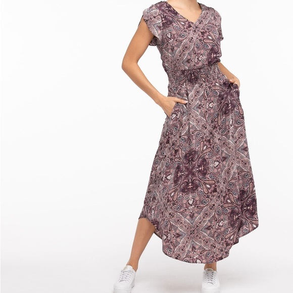 Ricki's Dresses & Skirts - Ricki’s Smocked Waist Maxi Dress - Size XS